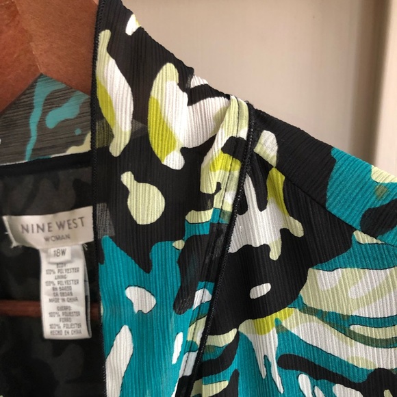 Nine West Women Lush Floral Too - Picture 4 of 8